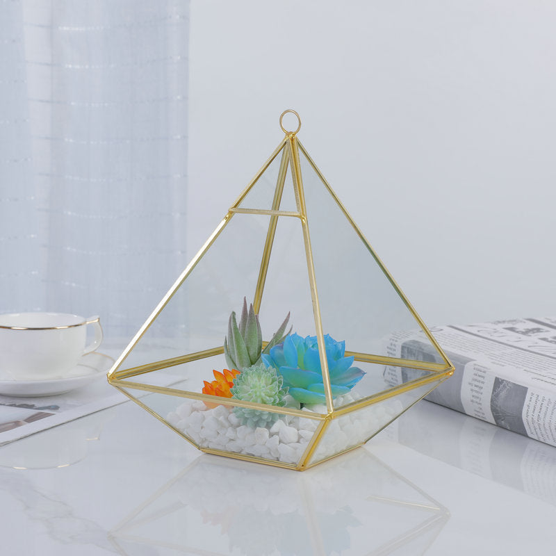 Three-dimensional Glass succulent pot