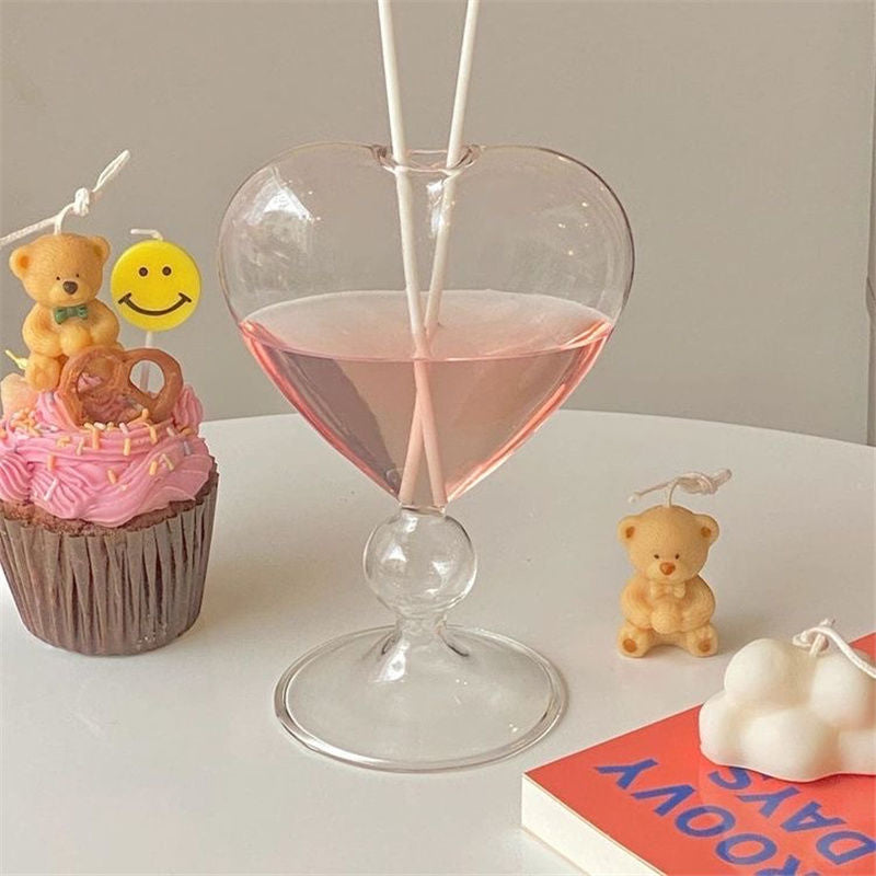 Love Shape Glass Vase Aromatherapy Bottle Hydroponic Decorative Utensils Home