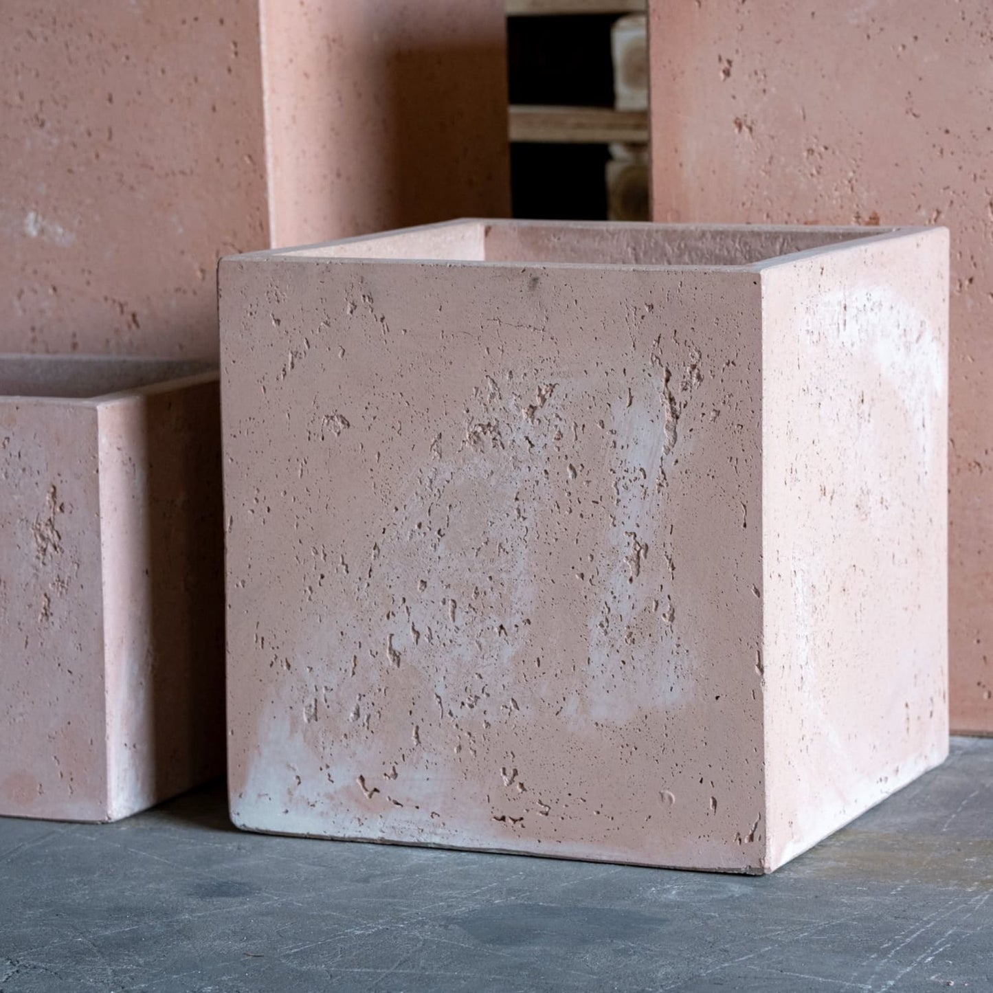 Cubrosa | Blushstone – 30cm Medium Square Concrete Planter – 14L Cube Plant Pot